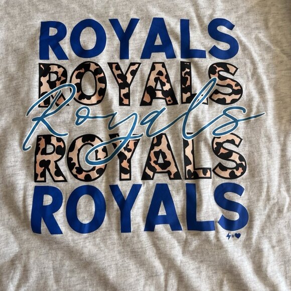 Kansas City Royals Tshirt Women’s Large Cheetah Print - Picture 3 of 4